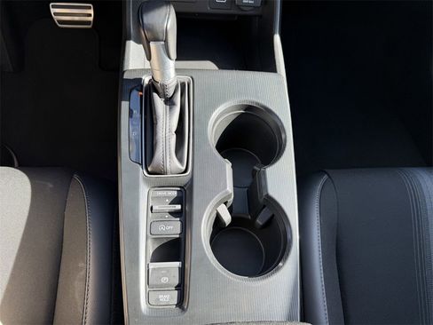 Used 2024 Honda Civic Sport image 29