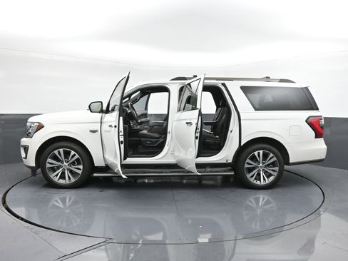 Used 2020 Ford Expedition Max King Ranch w/ Cargo Package RWD image 45