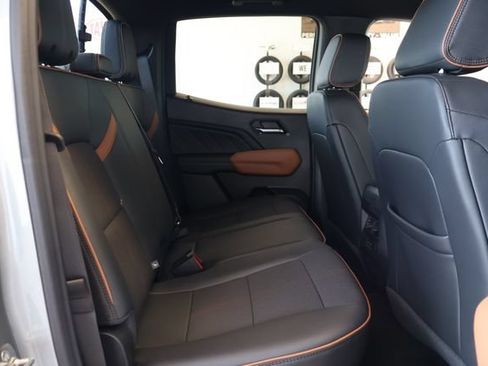 New 2026 GMC Canyon AT4 AWD/4WD image 20