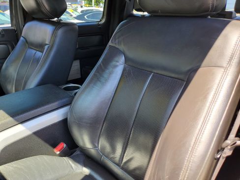 Used 2014 Ford F150 FX4 w/ Equipment Group 402A Luxury AWD/4WD image 23
