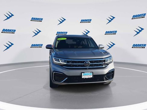 Used 2021 Volkswagen Atlas SEL Premium image 3