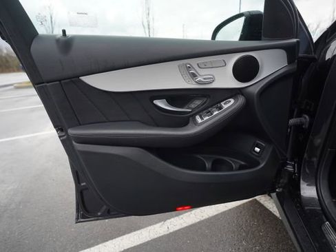 Used 2022 Mercedes-Benz GLC 300 image 15