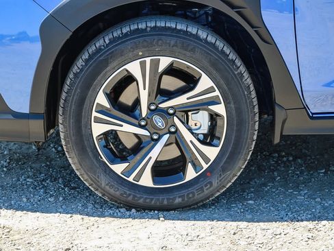 New 2025 Subaru Crosstrek 2.0i Premium image 9