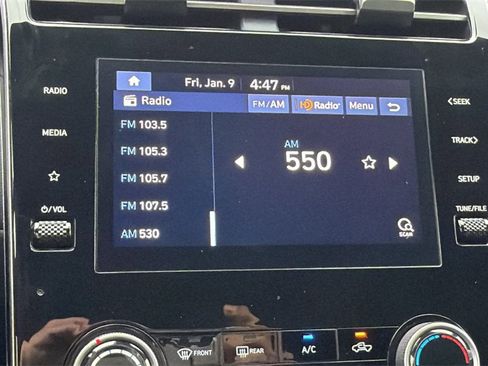 Used 2024 Hyundai Santa Cruz SE image 34