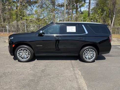 Used 2024 Chevrolet Tahoe Premier w/ Premium Package image 2