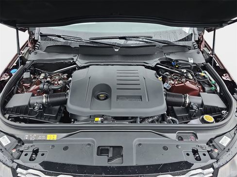 New 2026 Land Rover Discovery Limited Edition image 32