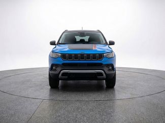 Used 2025 Jeep Compass Trailhawk AWD/4WD video 1
