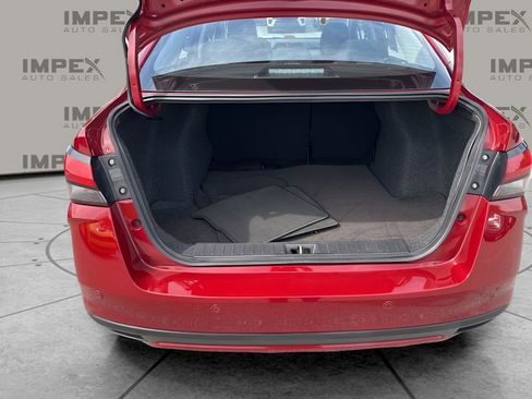 Used 2025 Nissan Versa SV image 25