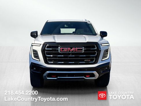 Used 2026 GMC Yukon AT4 w/ LPO, Floor Liner Package AWD/4WD image 8