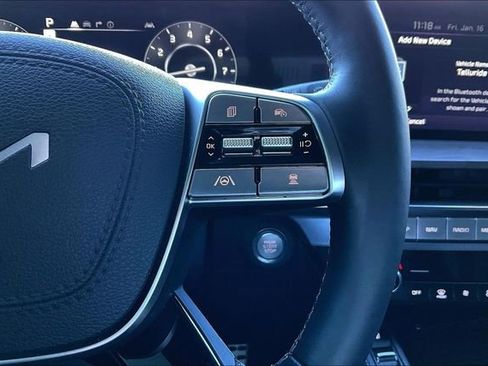 Used 2024 Kia Telluride SX Prestige X-Line image 21