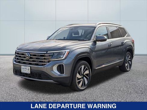 New 2024 Volkswagen Atlas Cross Sport SEL R-Line AWD/4WD image 2