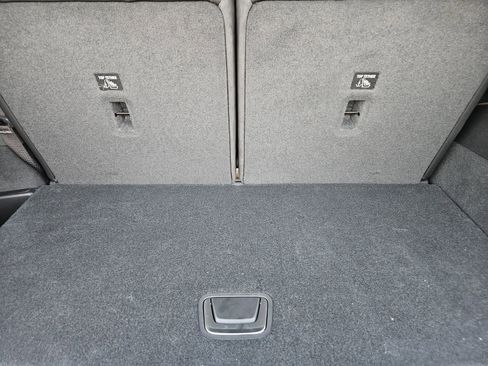 New 2026 Cadillac Vistiq Sport image 28