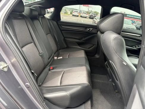 Used 2019 Honda Accord Sport image 17