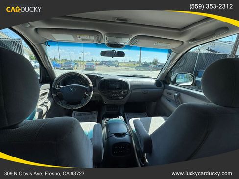 Used 2007 Toyota Sequoia SR5 image 24