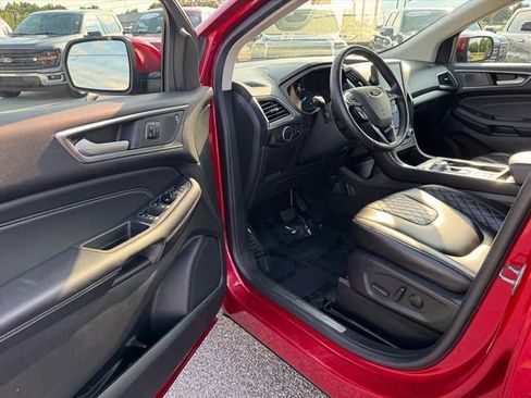 Used 2024 Ford Edge Titanium AWD/4WD image 15