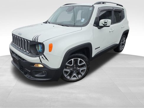 Used 2018 Jeep Renegade Latitude w/ Advanced Technology Group FWD image 9