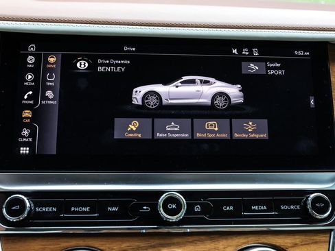 Used 2024 Bentley Continental GT image 13