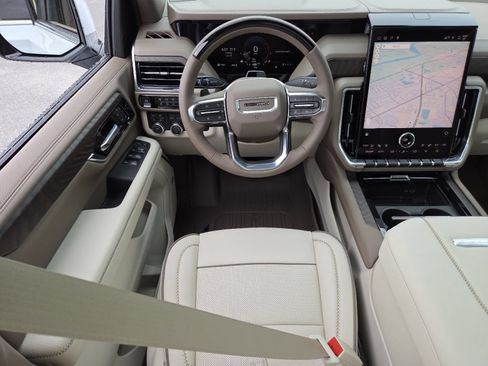 New 2026 GMC Yukon Denali w/ Advanced Technology Package AWD/4WD image 33