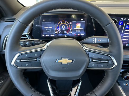 New 2025 Chevrolet Suburban High Country image 29