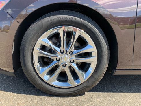 Used 2016 Chevrolet Malibu LT image 32