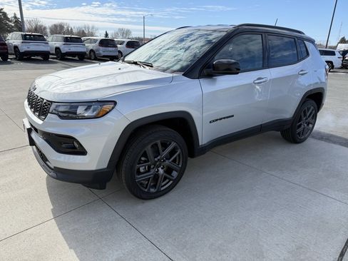 New 2026 Jeep Compass Limited AWD/4WD image 4