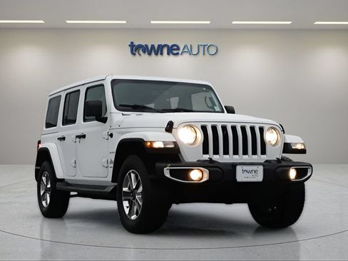 Used 2020 Jeep Wrangler Unlimited Sahara w/ Uconnect 4C Nav & Sound Group AWD/4WD image 7