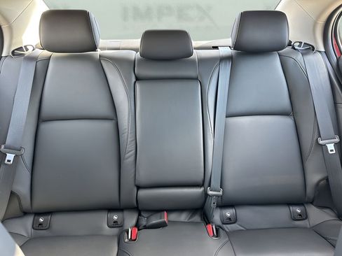 Used 2025 MAZDA MAZDA3 s image 12