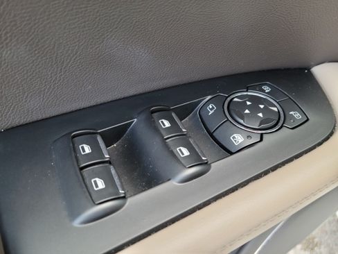 Certified 2024 Lincoln Corsair FWD image 13