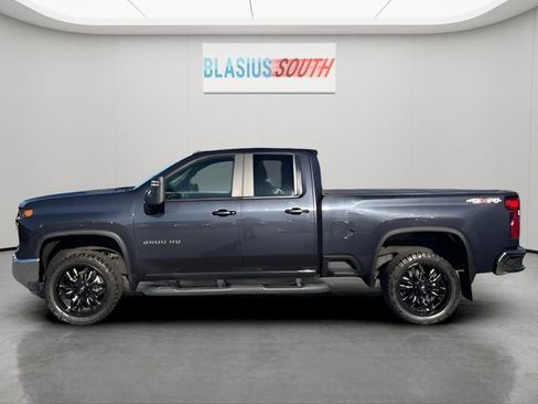 Used 2024 Chevrolet Silverado 2500 LT w/ Snow Plow Prep/Camper Package image 6