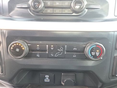 Used 2022 Ford F150 XL w/ Equipment Group 101A High RWD image 26