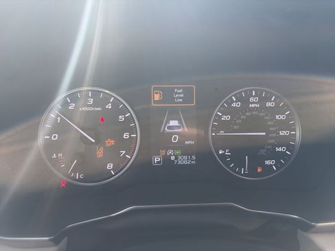 Used 2021 Subaru Outback Limited image 17