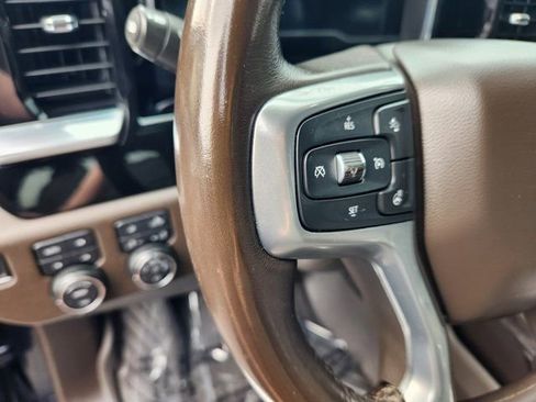 Used 2022 Chevrolet Silverado 1500 LTZ image 22