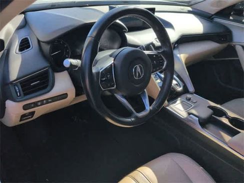 Certified 2022 Acura TLX w/ Technology Package image 10
