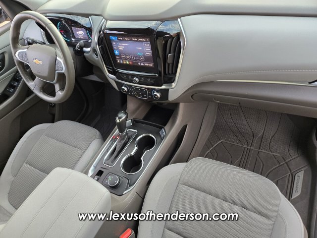 Used 2020 Chevrolet Traverse LT FWD image 18
