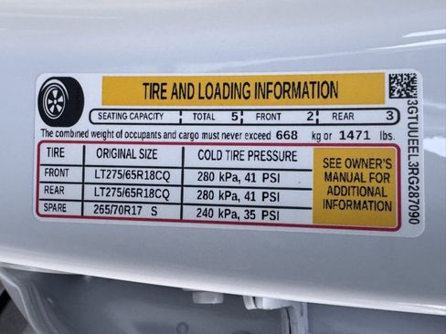 Used 2024 GMC Sierra 1500 AT4 w/ Technology Package image 46