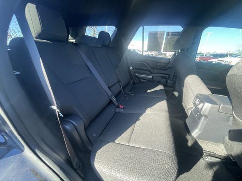 Used 2025 Toyota 4Runner SR5 image 27