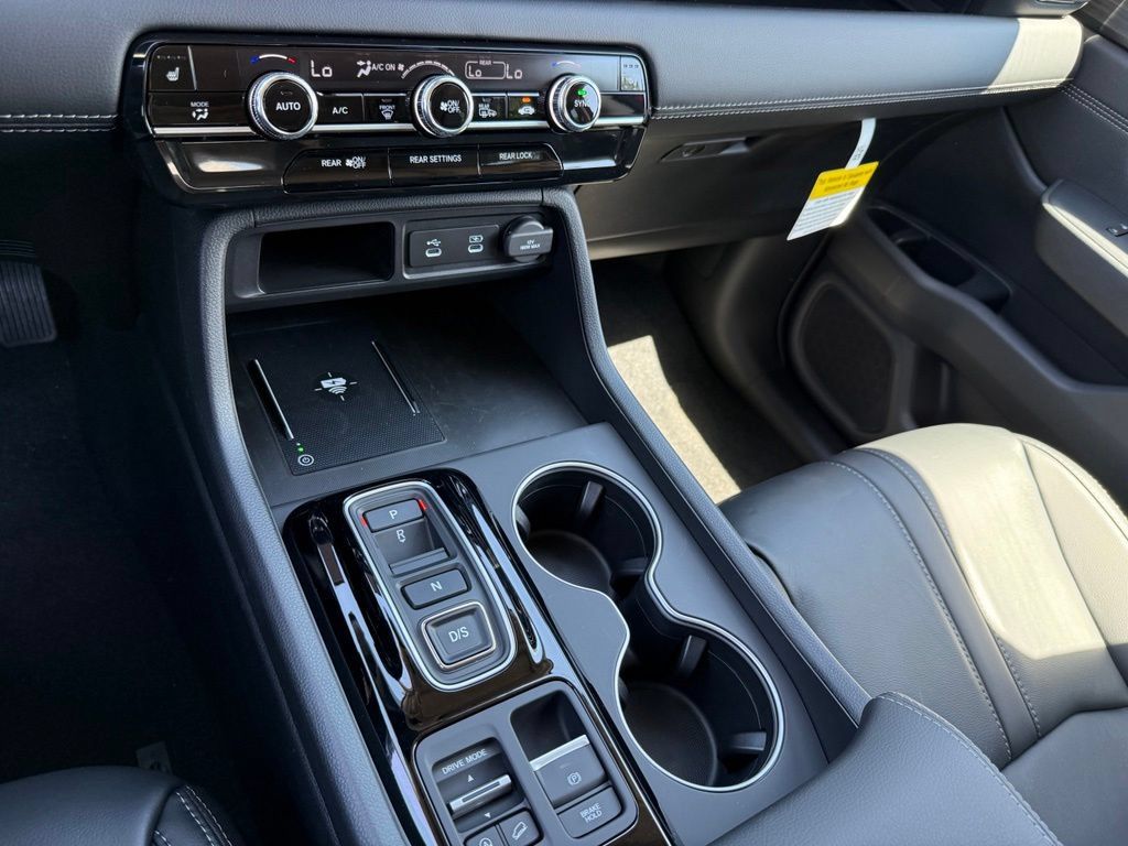 New 2026 Honda Pilot Touring image 24