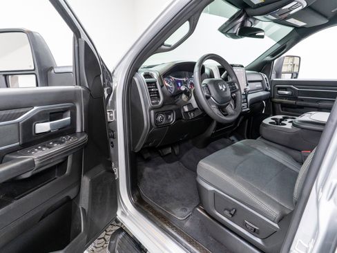 Used 2026 RAM 2500 Big Horn AWD/4WD image 13
