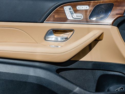 New 2025 Mercedes-Benz GLE 580 4MATIC image 21