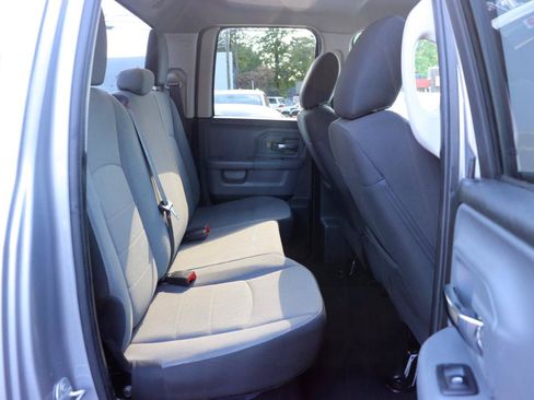 Used 2024 RAM 1500 Classic SLT AWD/4WD image 13