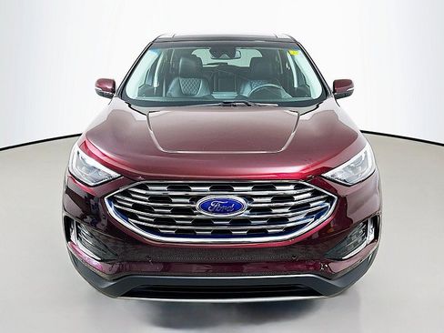 Used 2023 Ford Edge Titanium w/ Class II Trailer Tow Package AWD/4WD image 2