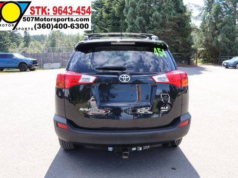 Used 2013 Toyota RAV4 XLE AWD/4WD image 8