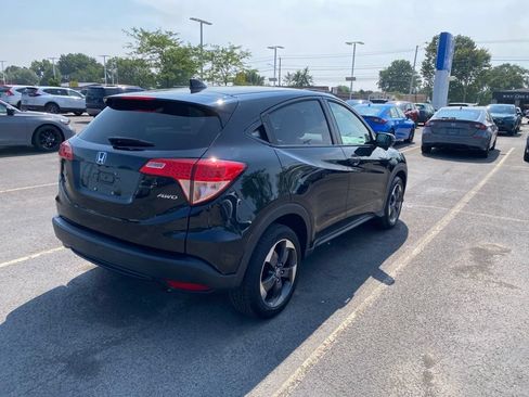 Used 2018 Honda HR-V EX image 9