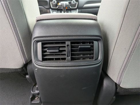 Used 2019 Honda CR-V LX image 25