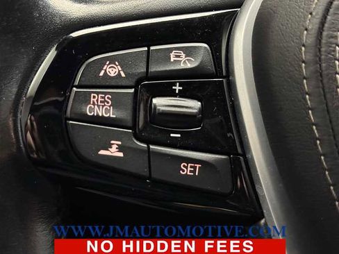 Used 2017 BMW 540i xDrive image 45