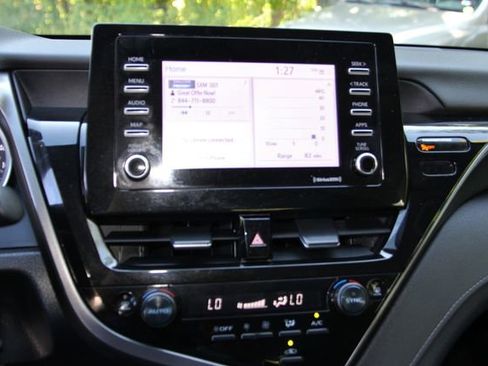 Used 2024 Toyota Camry LE image 21