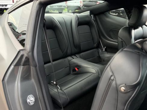 Used 2025 Ford Mustang GT Premium RWD image 18