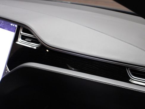 Used 2018 Tesla Model S 75D image 35