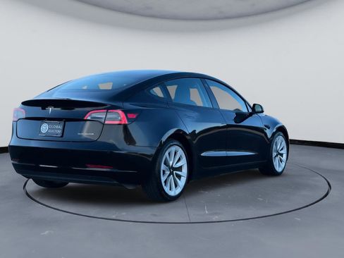 Used 2021 Tesla Model 3 Long Range AWD/4WD image 7