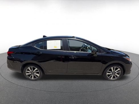 Used 2025 Nissan Versa SV FWD image 16